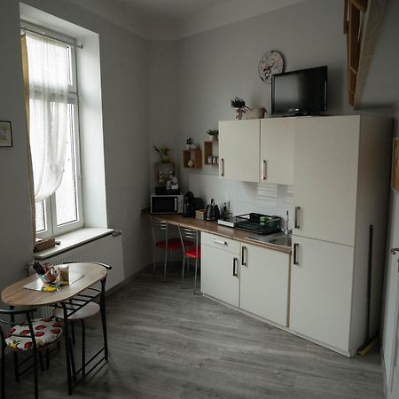 Apartament Przy Synagodze Пшемишъл Екстериор снимка